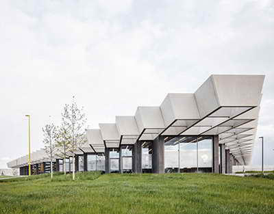 Bu məmurların maaşları artırıldı - Fərman